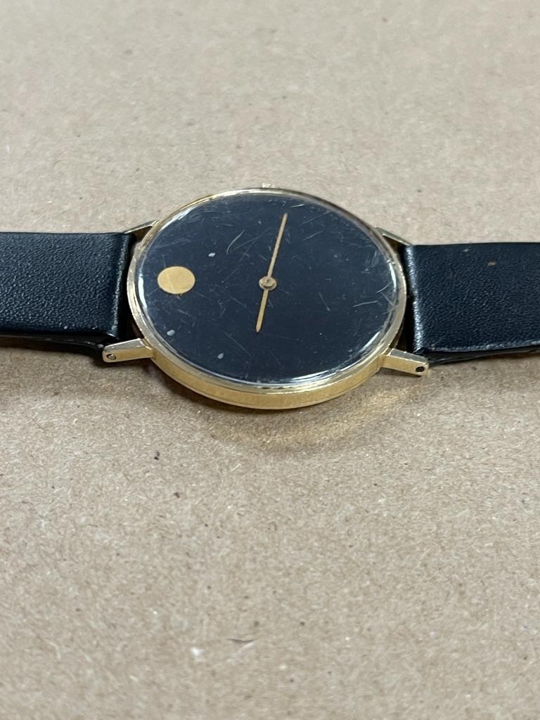 RARE VINTAGE OMEGA SWISS MUSEUM 14K GOLD 32mm MANUAL WIND WATCH. image 4