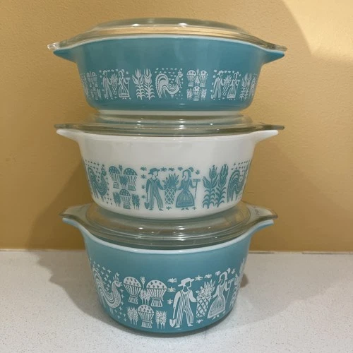 Vintage PYREX Turquoise Amish BUTTERPRINT Casserole Set 471, 472, 473 with Lids