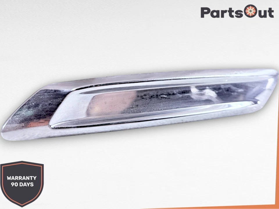 BMW 550I XDRIVE 2014-2016 - Guardabarros delantero derecho TRIM 733648 Foto 2 de 4