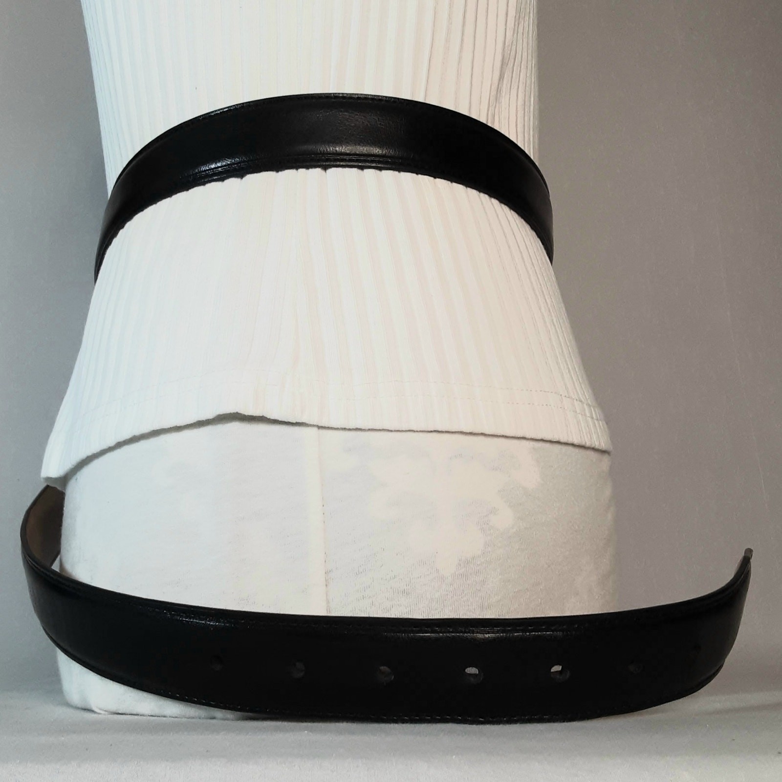 Mens Basic Black Mixed Leather & Synthetic Belt 4… - image 3