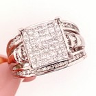 0.80ct Princess Cut Diamond Right-Hand Ring
