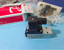 1pcs Danfoss MBC5100 061B100166 sensor
