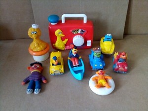 Vintage Sesame Street Toy Lot - Bert, Ernie, Big Bird, Cookie Monster-Cars,Radio