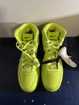 NIKE AMBUSH ネオンイエロー スニーカー NIKE AMBUSH ネオンイエロー スニーカー コラボ 新品未使用