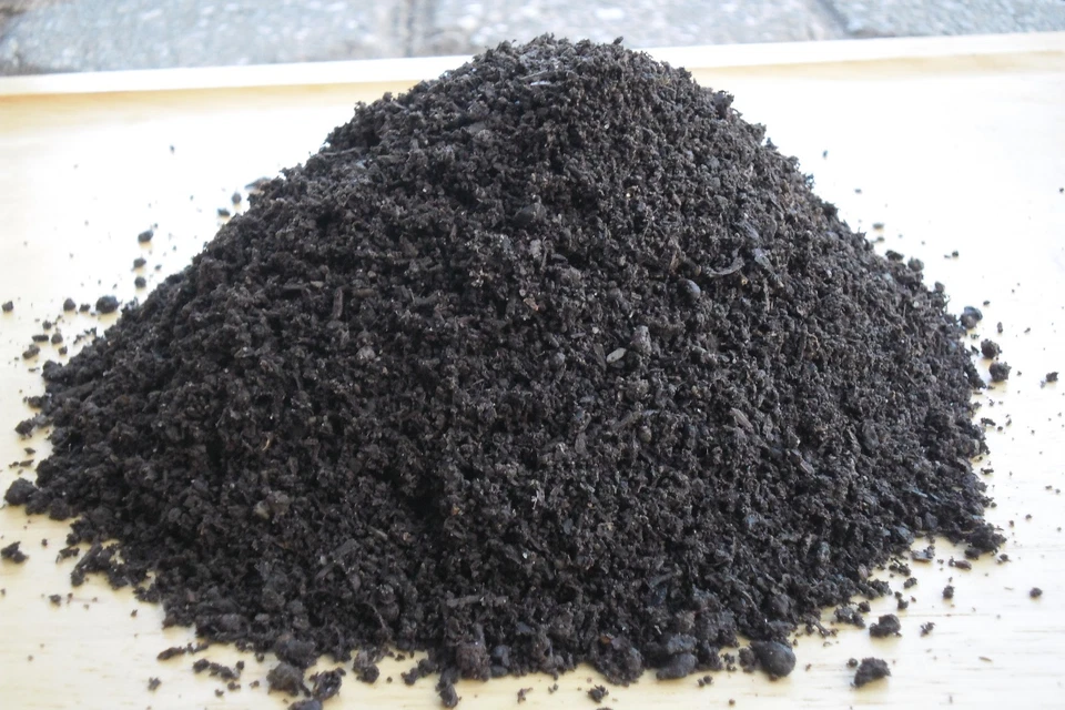 5 ltr. bio organischer Langzeitdünger, Wurmhumus gesiebt bis 4 mm - Bild 2 von 4