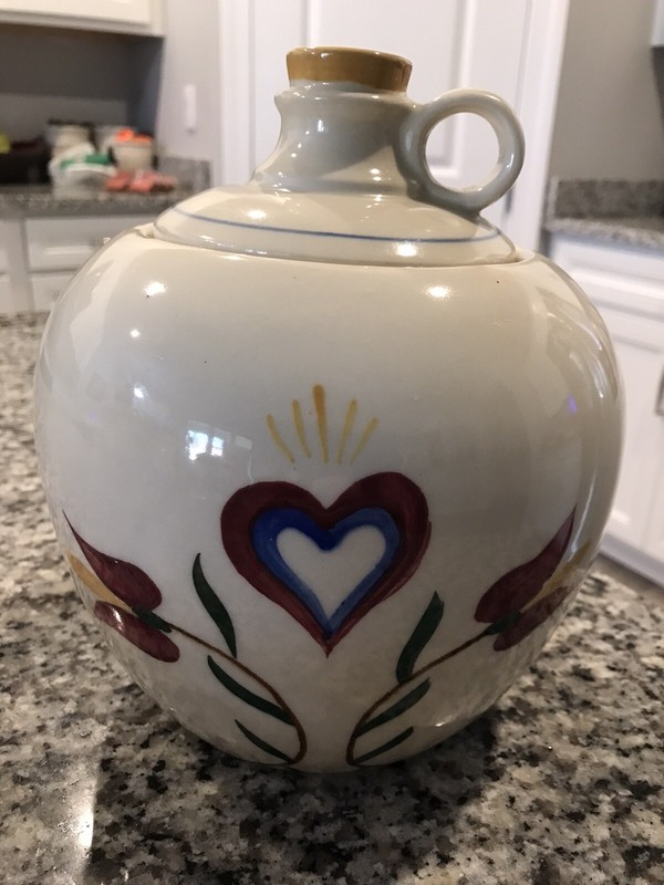 Shawnee Pennsylvania Dutch 8 1/4" Cookie Jar And Lid 75 USA Mint