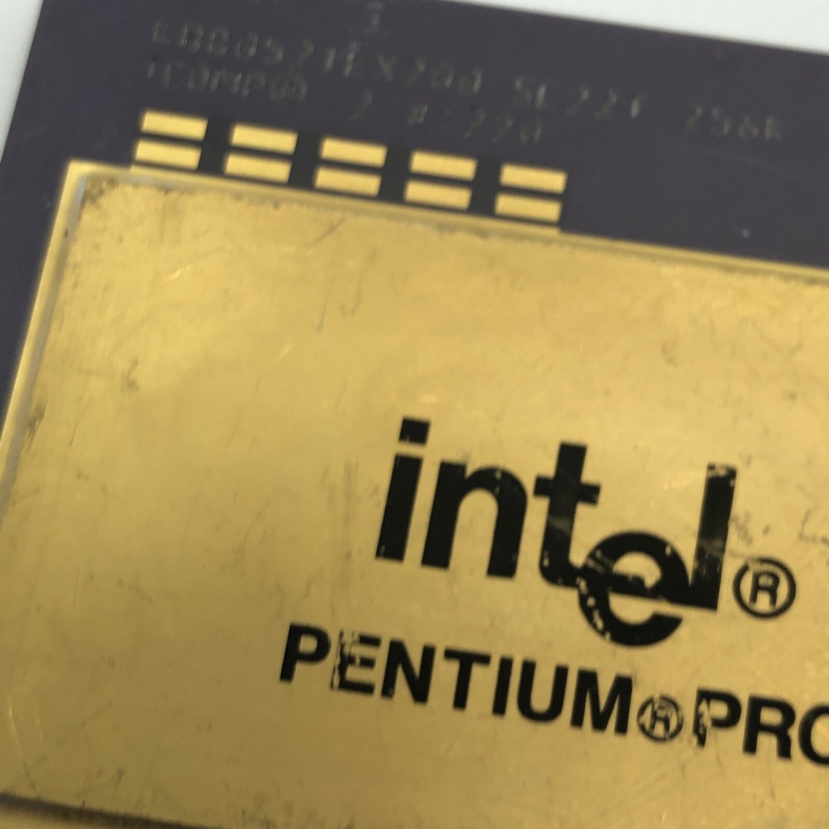 Intel Pentium Pro 200 MHz 256K L2 Socket 8 CPU Processor 1994