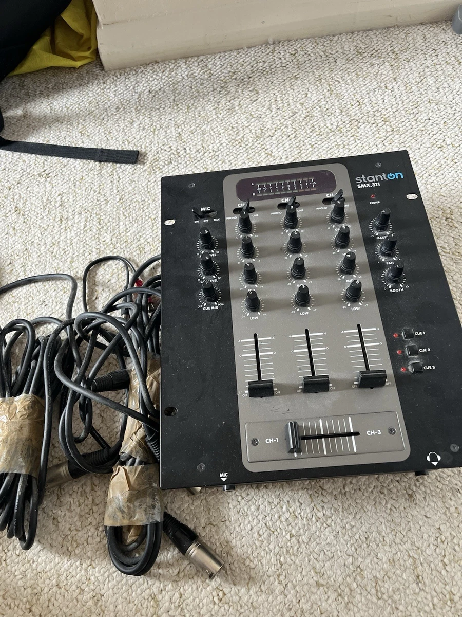Stanton SMX-311 DJミキサー Stanton SMX311 DJ Mixer, 3-Channel | zZounds