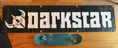 Darkstar Skateboard Wheels Banner WORLD INDUSTRIES DC ADIO DVS és BLIND EMERICA