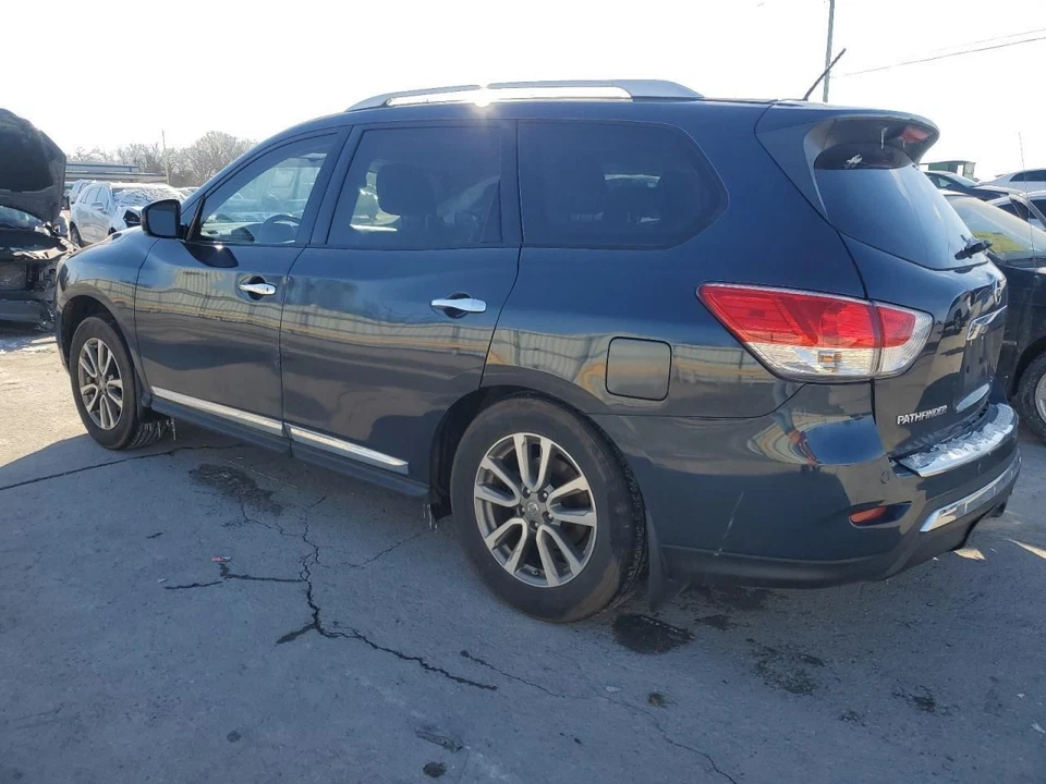 (LOCAL PICKUP ONLY) Fuel Tank 19.5 Gallon Fits 13-15 PATHFINDER 2469102 - Image 2 of 4