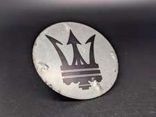 MASERATI Ø 53MM LOGO BORCHIA COPPA COPPETTA COPRIMOZZO COPRIMOZZI CERCHIO BADGE