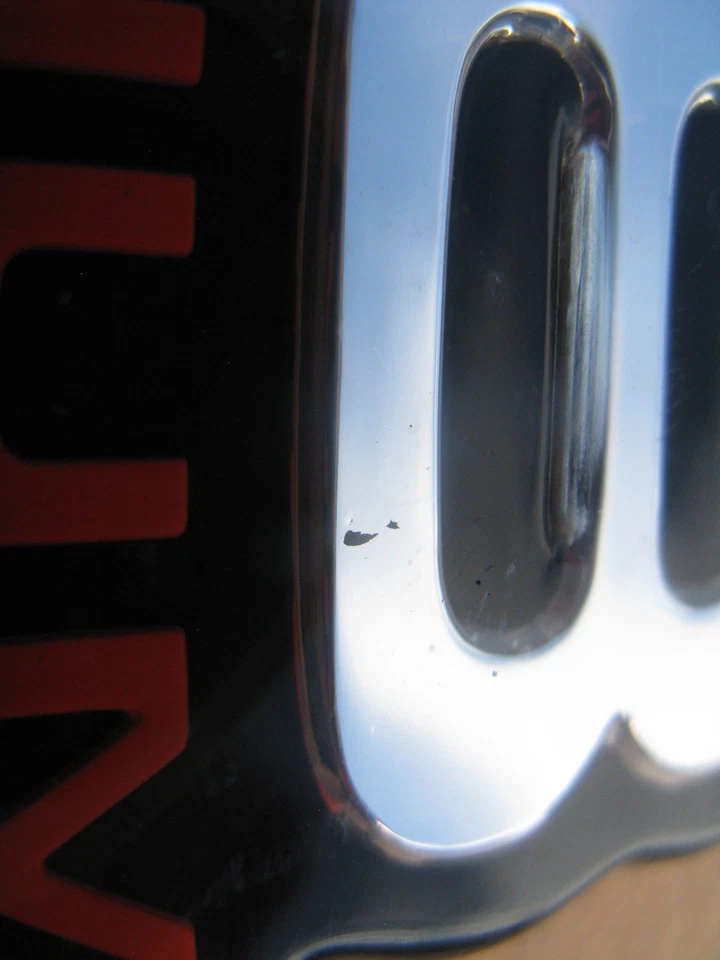 94 95 96 97 98 99 00 01 DODGE RAM V8 MAGNUM SIDE 1 EMBLEMA LOGOTIPO EMBLEMA EMBLEMA PLACA A46780 - Imagem 2 de 4