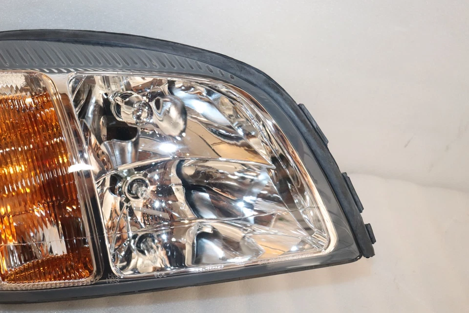 Faro derecho del pasajero para Cadillac Deville 2004 2005 GM242B101R Foto 3 de 4