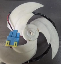 Refrigerator Samsung Condenser Fan Motor Part#EAU61505101 ||FREE SHIPPING! A15