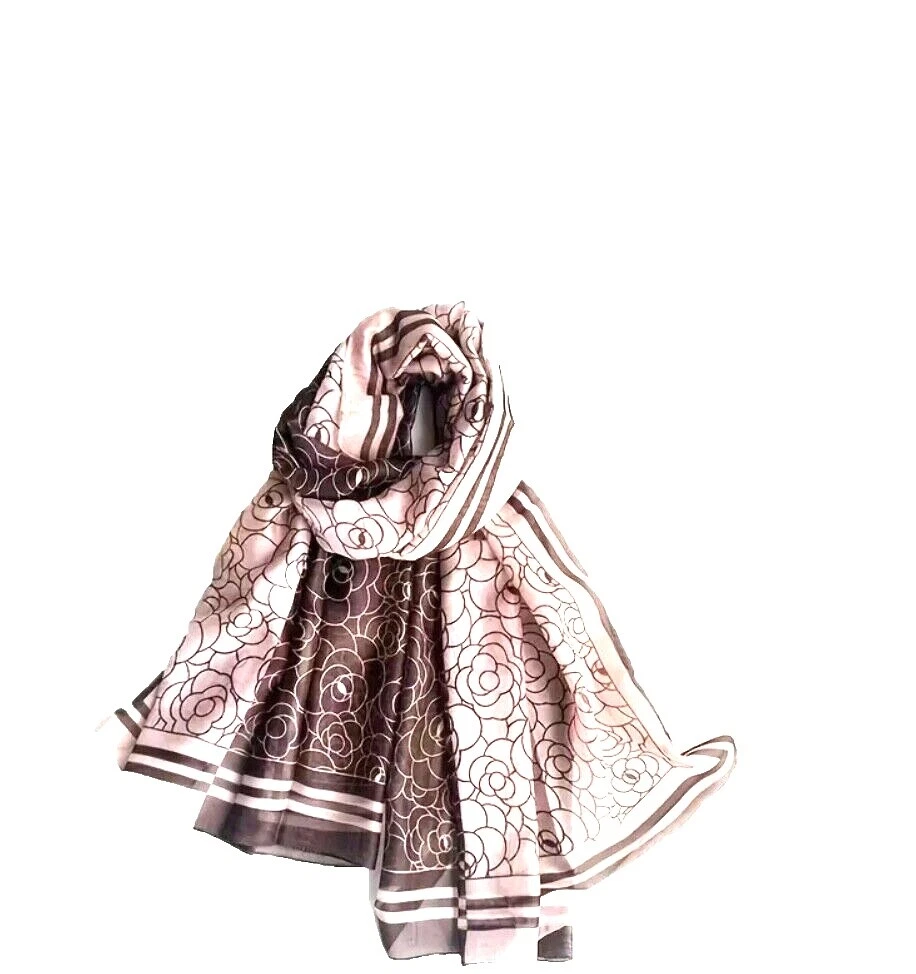 Bufandas y envolturas florales de verano para mujer