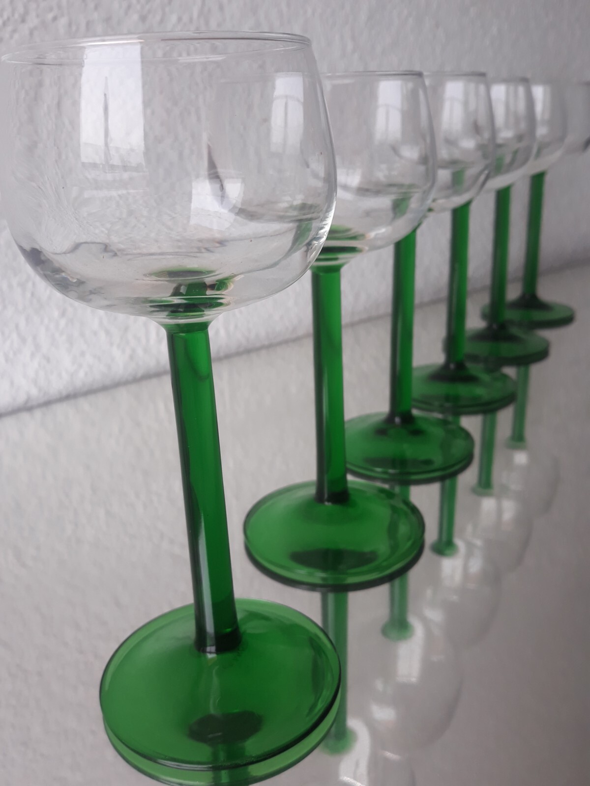 France Weingläser Set: 6 Stück 16,3cm grüner gerader Stiel Glas Vintage