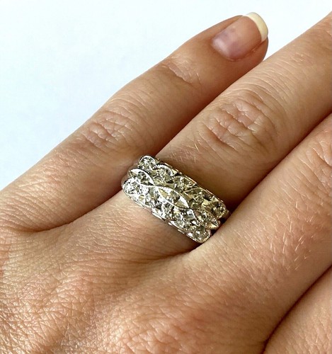 Vintage Classy 14K White Solid Gold 0.05cttw 13 Diamond Ladies Band Ring Size 6 - Picture 3 of 12