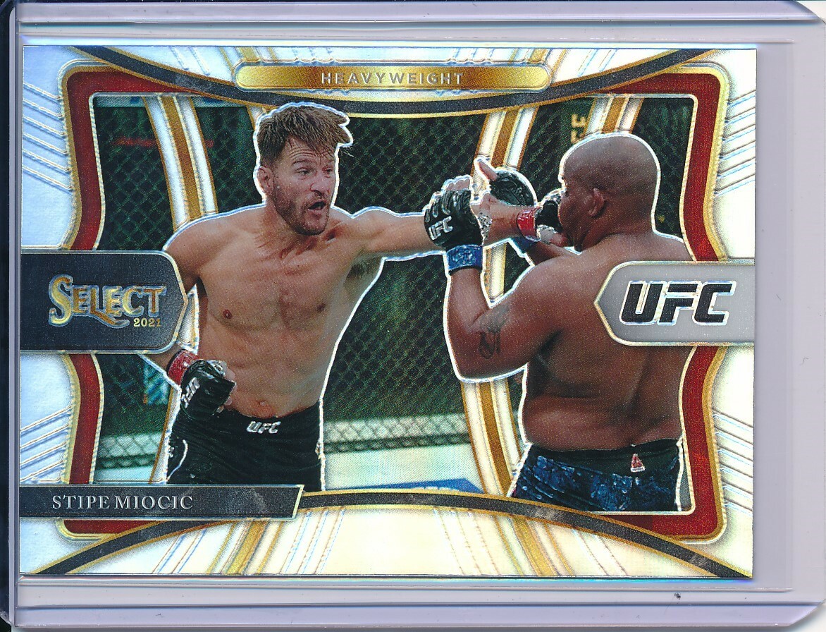 STIPE MIOCIC 2021 PANINI SELECT UFC PREMIER LEVEL HOLO SILVER PRIZMS REFRACTOR
