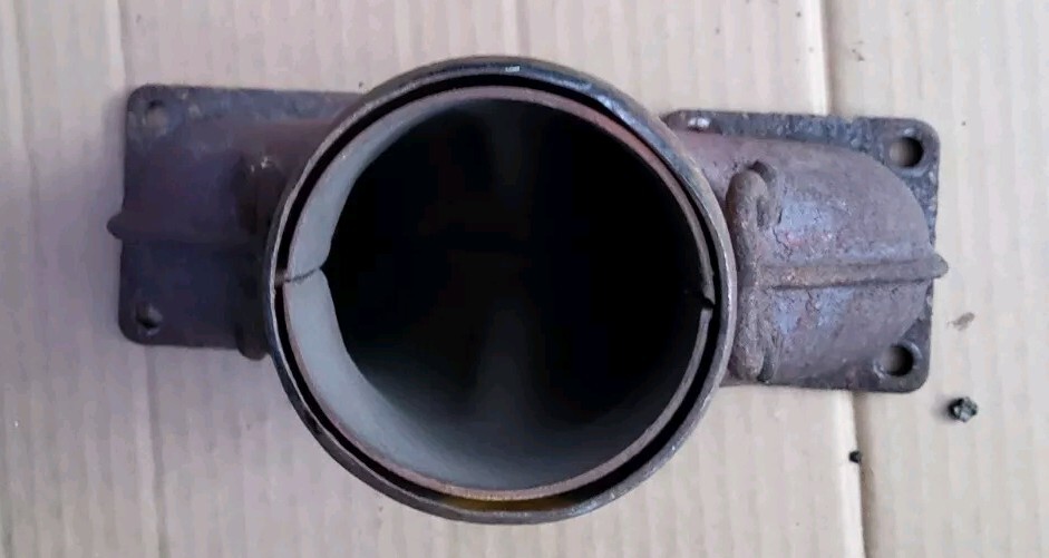 2000 2001 2002 Ski-Doo MXZ ZX Chassis 700 Y Pipe Exhaust Manifold