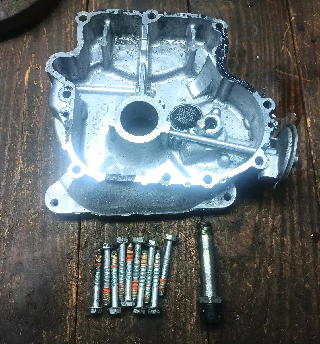 Genuine Briggs & Stratton INTEK Sump / Oil Pan 592849 31P777-0125  