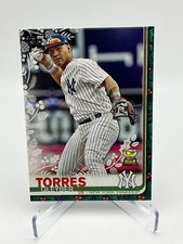 2019 Topps Holiday Walmart #HW182 SP Variation Gleyber Torres Holiday Wristbands