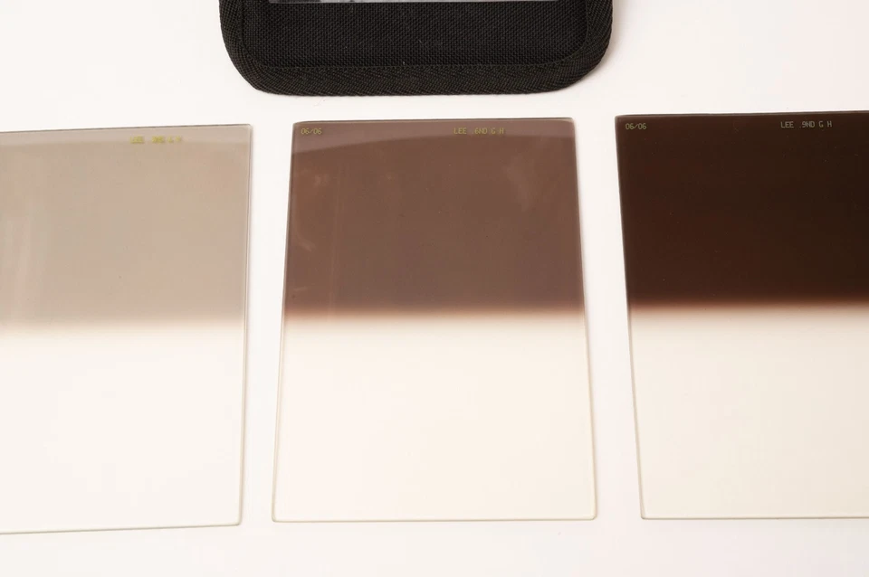 LEE Filters 4x6" Graduated ND Resin Filter Set (0.3, 0.6, 0.9) + Filter Pouch - Image 4 of 4