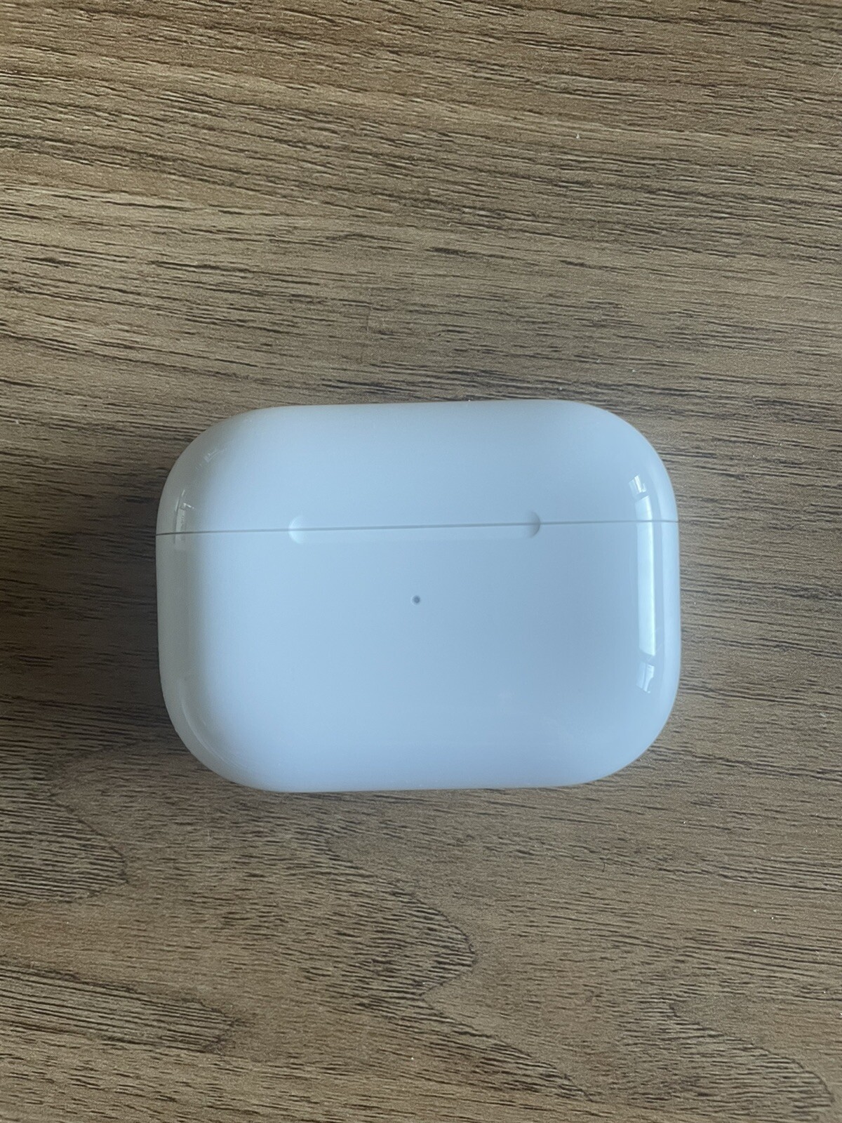 AirPods Pro Charging Case Replacement - Like New Condition  -image