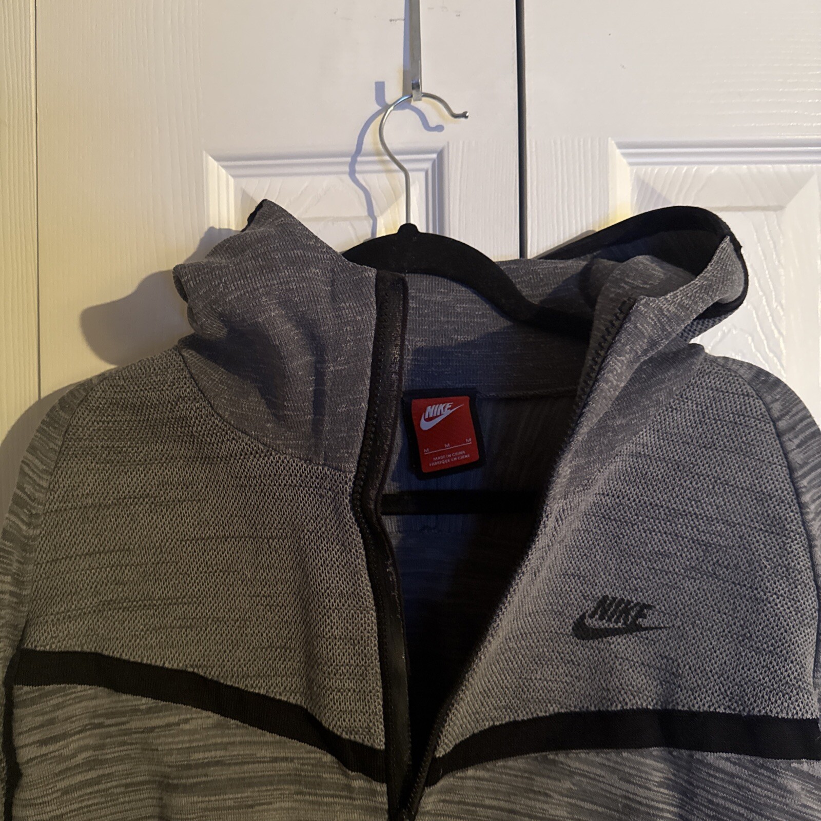 Nike Tech Windrunner - image 2