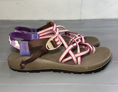 Chaco Women s Purple Toe Ring Sandals Strappy Water Shoes US Size 10