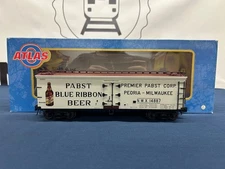 Atlas O Pabst Blue Ribbon Beer #14887 40’ Wood Reefer Car 3001506-1