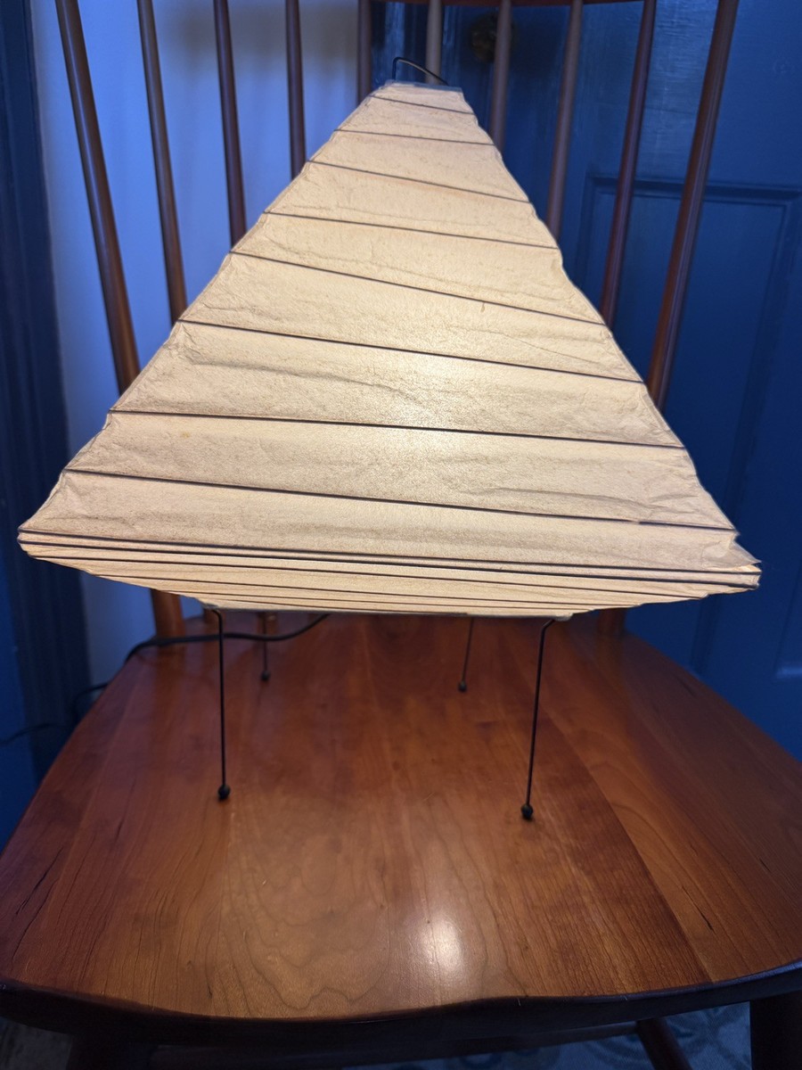 Isamu Noguchi AKARI 5X Light Sculpture Pyramid Light Vintage 1990s