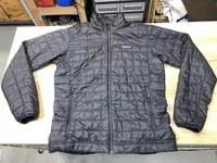 Patagonia Nano Puff Puffer Jacket Mens M Black Patched 84212 Full Zip