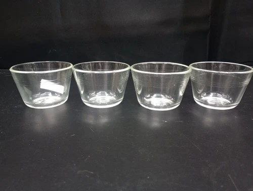 Vintage PYREX 6 oz Ramekin Custard Cups 4