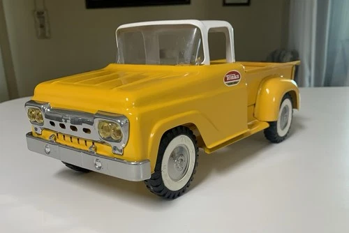 Tonka 1960s Vintage Pressed Steel Step Side Pickup Truck. Repainted.
