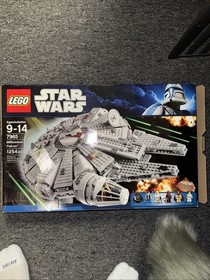 LEGO Star Wars Millennium Falcon 7965 100% Complete