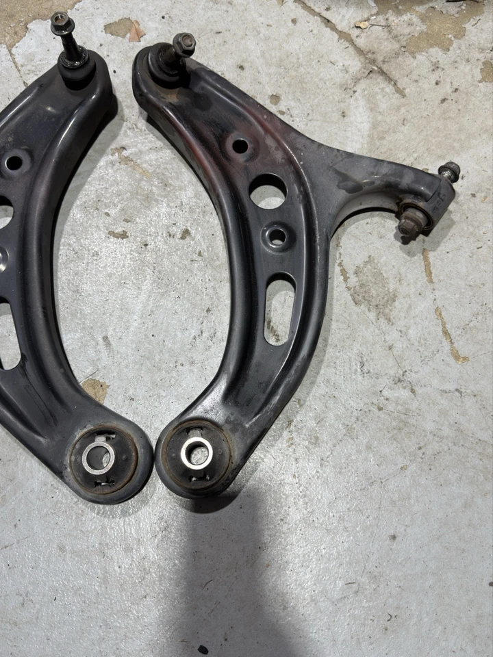 Brazo de control inferior delantero izquierdo derecho OEM 13-20 Subaru BRZ Scion FRS OEM Foto 3 de 4