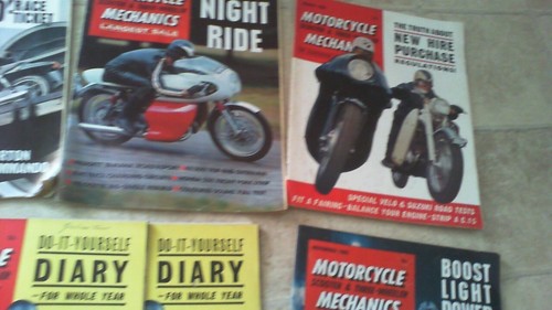 VINTAGE MOTORCYCLE SCOOTER & THREE WHEELER MECHANICS MAGS TRIUMPH HONDA YAMAHA - Picture 3 of 8