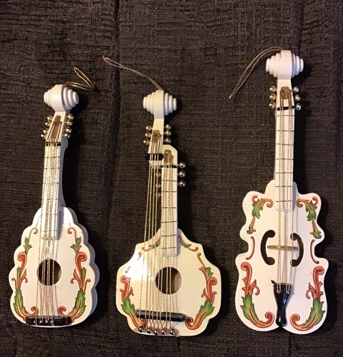 vintage wooden Musical String Instruments 3 ornaments Taiwan floral 8 1 ...