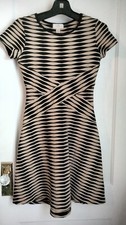 Ann Taylor Women’s Black Beige Fit Flare Knee Length Stretchy Dress Petite Sz 2P