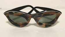 Vintage Oleg Cassini Cat Eye Leopard Sunglasses France