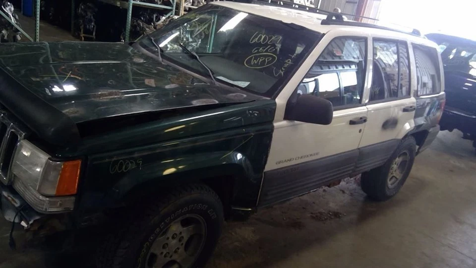 (LOCAL PICKUP ONLY) Back Glass Privacy Tint Fits 95-98 GRAND CHEROKEE 4266161 - Imagem 4 de 4