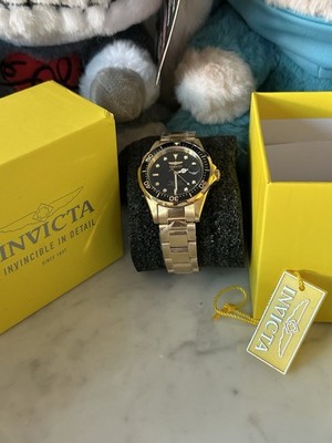 Invicta Pro Diver 8936 37.5mm Quartz gold and black watch #InvictaWatch