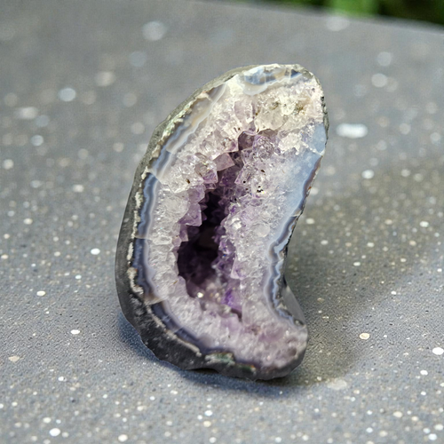 Amethyststufe mit Calcit Kristallen 1,1 Kg · Mineralien Esoterik  Quarz 11