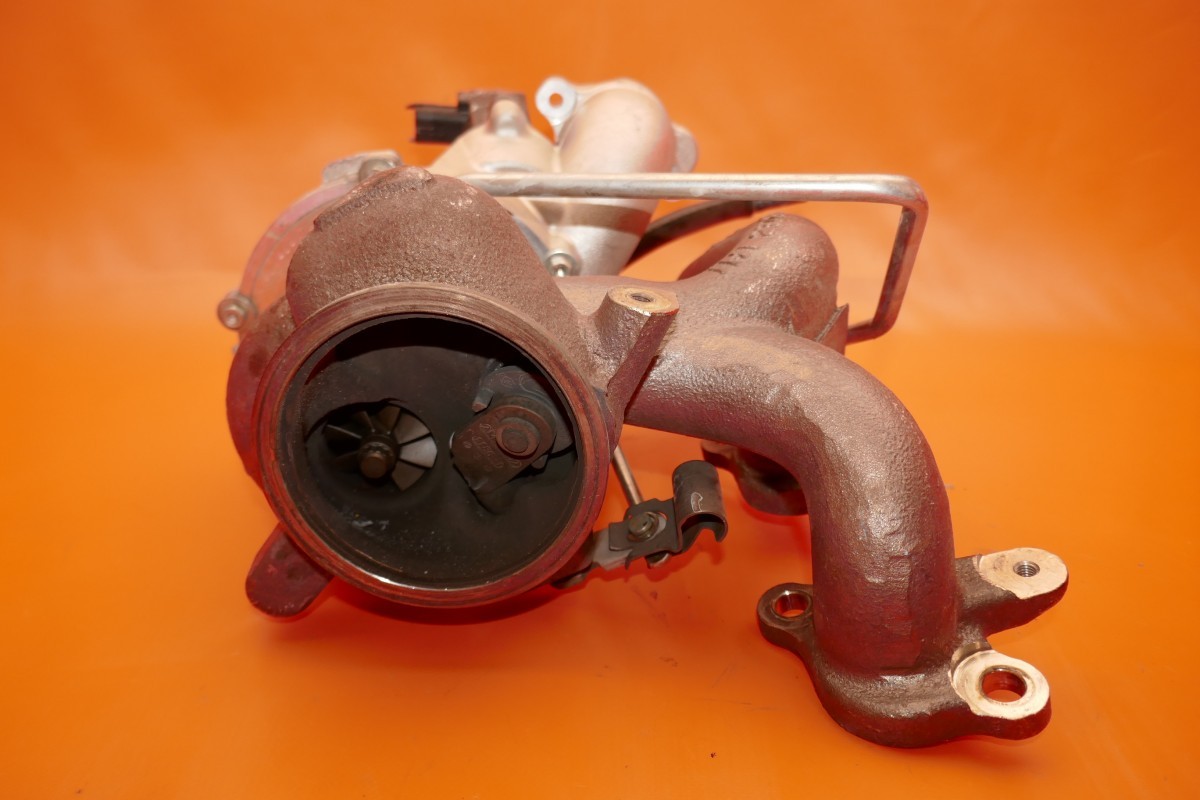 Maserati Ghibli 2014-2017 Left Turbocharger P/N 297712
