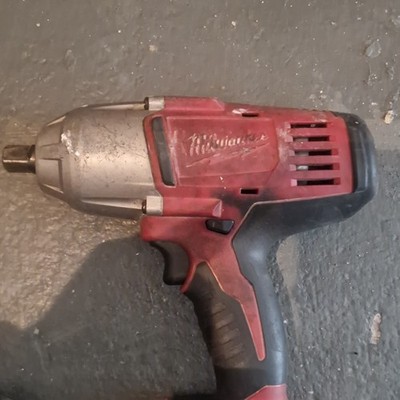 Milwaukee HD 18 HIW 18V Akku-Schlagschrauber 1/2'' Square Heavy Duty ohne Akku