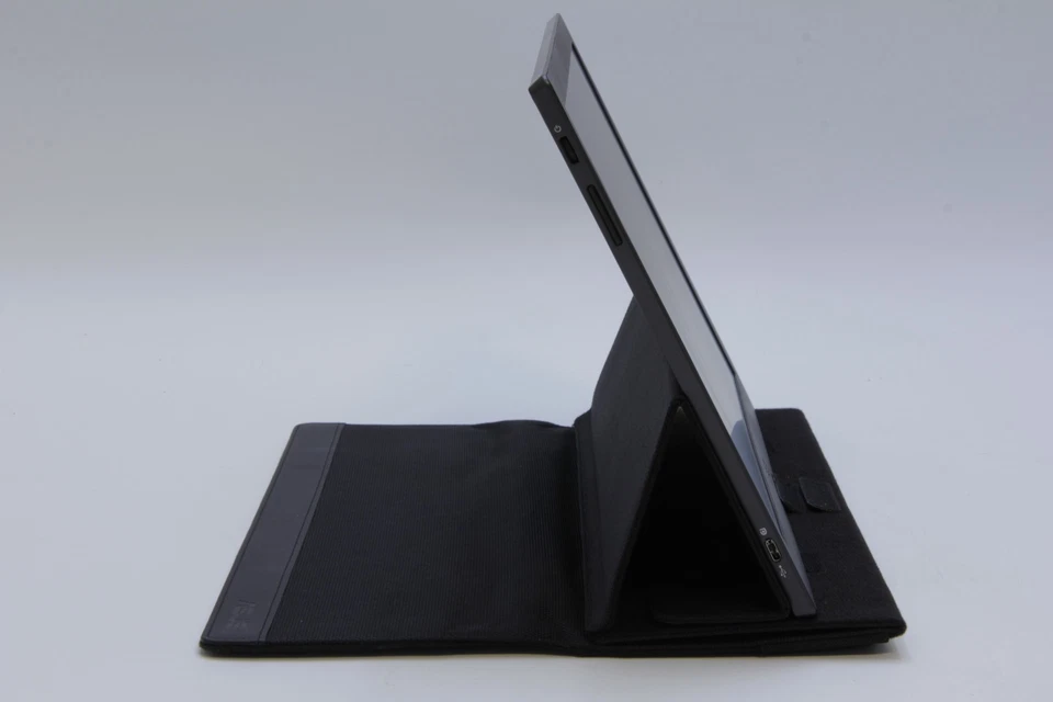 ASUS MB169C+ 15.6" Portable Monitor FHD 1920 x 1080 IPS 60Hz USB-C Smart Case - Image 3 of 4