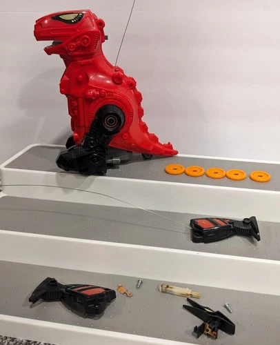 VTG 1984 Deadeye & Cricket Starrior Cosmittor Tomy Robot Non Working Incomplete