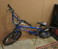 MONGOOSE BMX 20 in. BOYS BIKE -- Blue with Chrome Stunt Pegs Front and Rear -