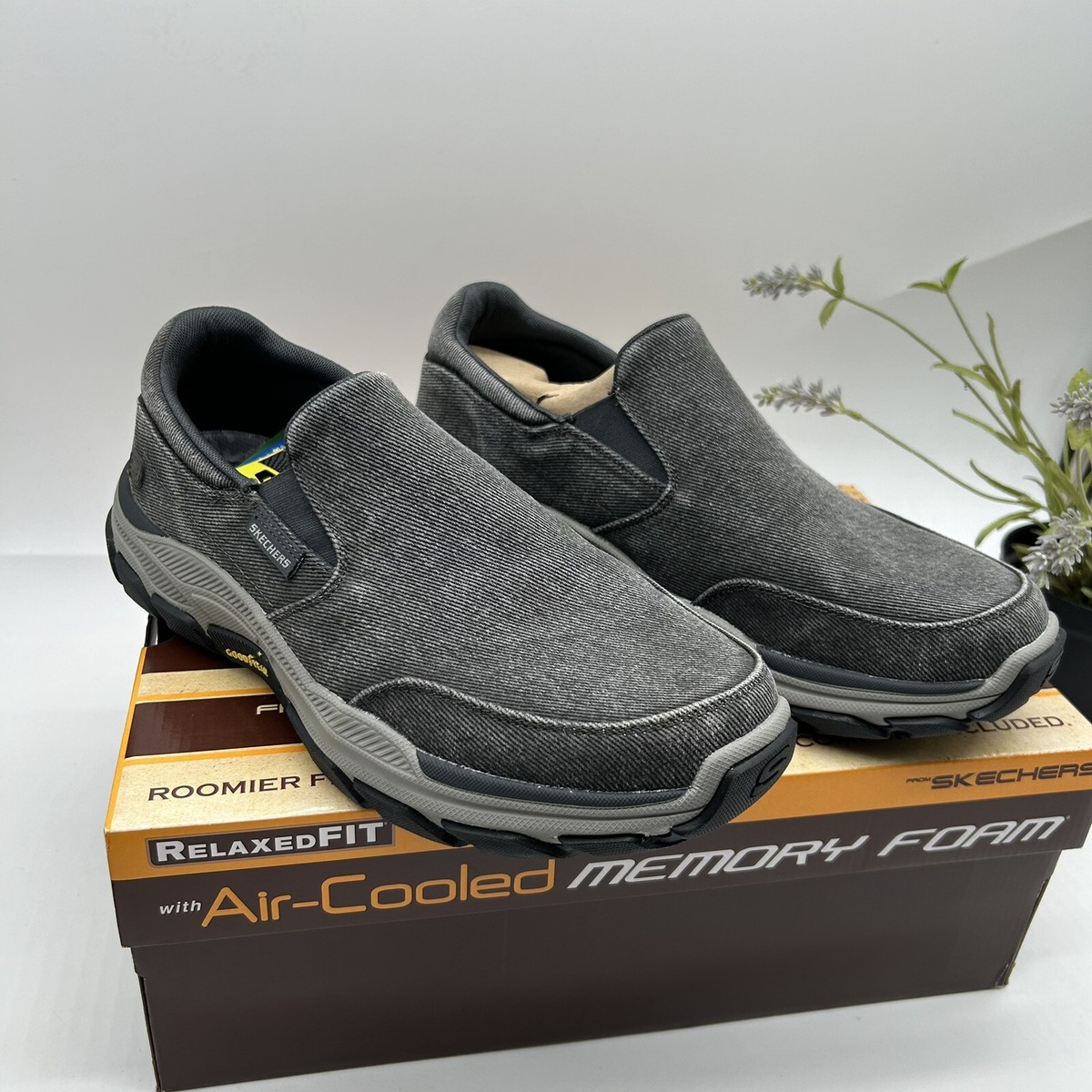 Skechers Men's 204387 Fallston vintage washed air cooled Casual