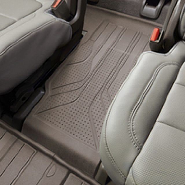 Alfombrilla de piso para Chevrolet Traverse 2018-2022 (N/P 84206890)